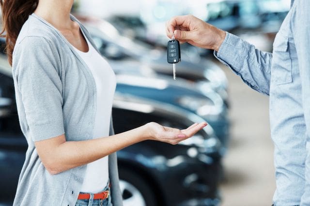 What is the Advantage of Using a Car Broker
